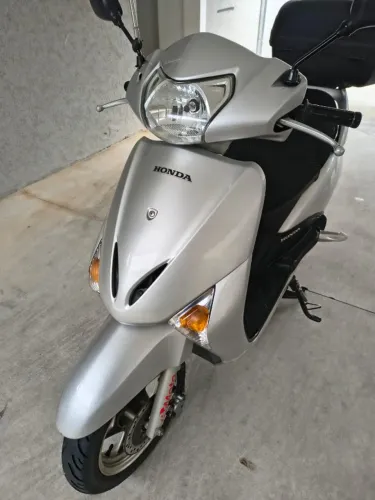 2010 Honda lead 110 cc (Único Dono)
