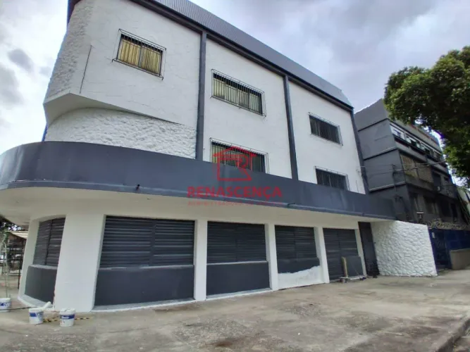 Prédio Comercial na Pavuna.