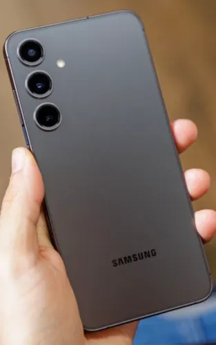 Samsung S24 Plus 256GB 24GB RAM 12+12 Extra novo trocas só com volta em dinheiro. $2100