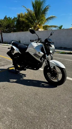 Yamaha Fazer 250