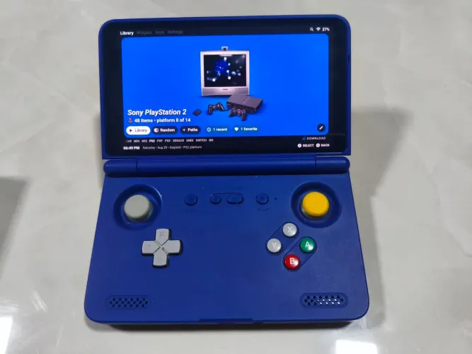Retroid Flip 2 - Gamecube Version - SD 256gb