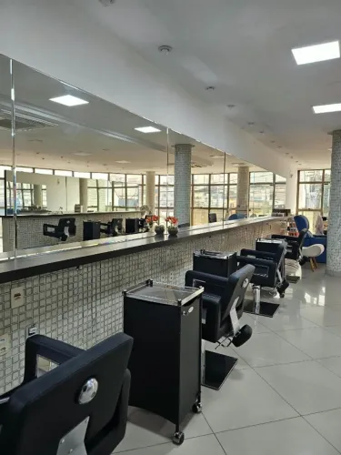 ALUGUEL DE CADEIRA PARA PROFISSIONAL DA BELEZA - VILA VELHA