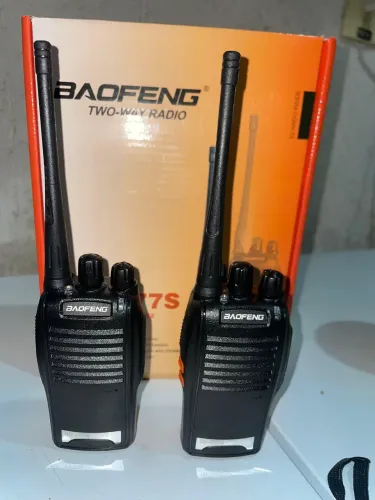 Rádio comunicador walkie talkie 777s