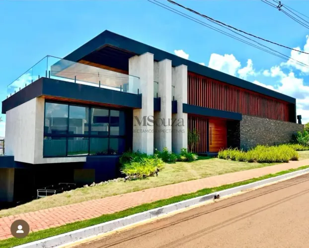 Casa à venda em Sertaneja, Centro, com 5 suítes, com 590 m², Estância Punta Del Este