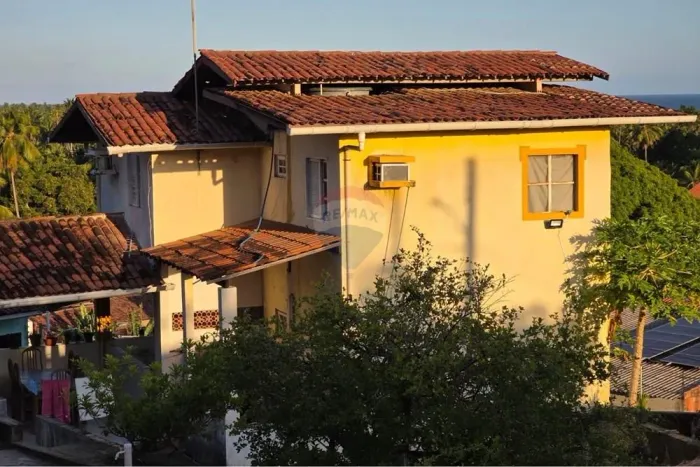 Casa duplex à venda em Ipioca com área total de 1.178m2 Maceió/AL