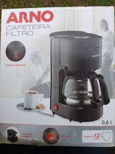 CAFETEIRA ARNO - NOVA NA CAIXA