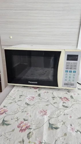 Microondas Panasonic 30L usado 