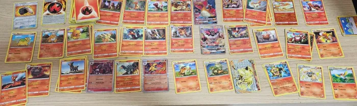 LOTE CARTAS POKEMON DECK DE FOGO, BOM ESTADO DE CONSERVAÇÃO
