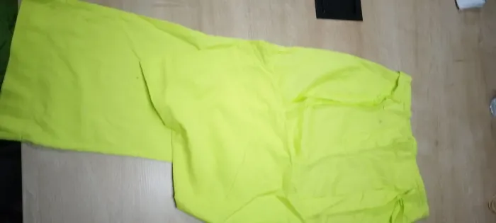 Roupas novas e seminovas