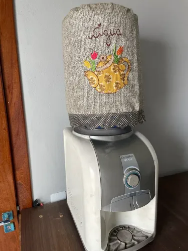 Bebedouro de água Esmaltec