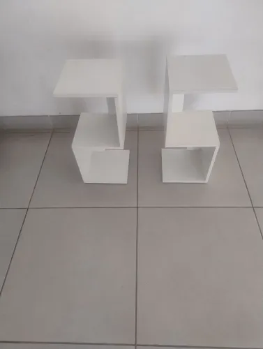 2 NICHOS BRANCO DE CHÃO