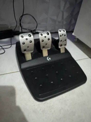 Logitech g923