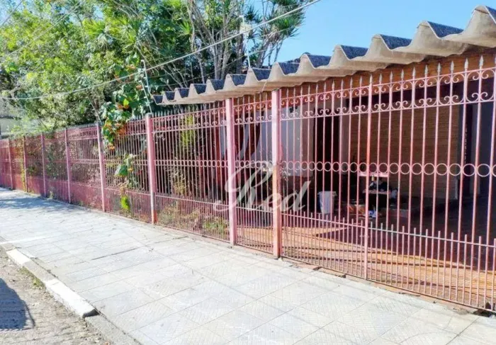 Casa com 3 dormitórios à venda, 313 m² por R$ 1.300.000,00 - Parque Suzano - Suzano/SP