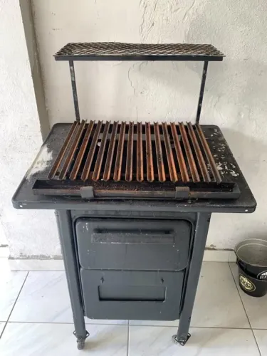 Churrasqueira parrilla