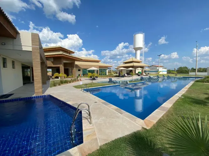 OJ-Lote quitado com 300m2 à venda no Petropólis Residence