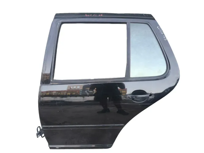 Porta Traseira Esquerda VW Golf Sapão 99 00 01 02 Porta Traseira Esquerda Golf Sapão 99/02