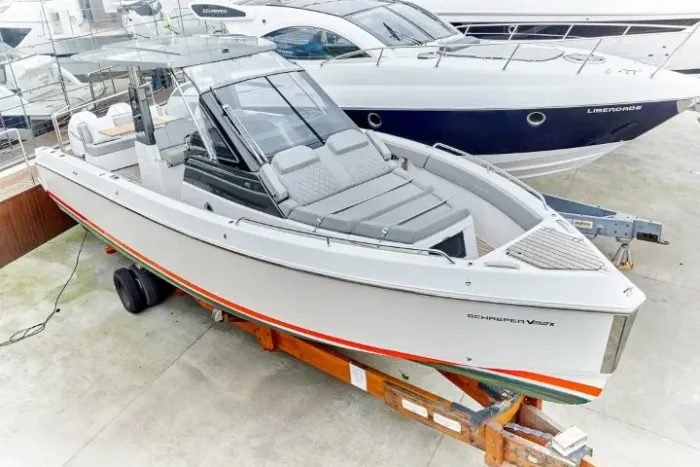 Lancha Schaefer V 33   2 x Mercury 300 HP Oportunidade!!