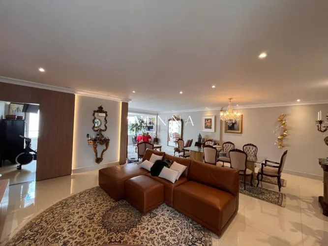 Apartamento à venda em Londrina, Centro, com 4 quartos, com 230 m², Edifício Residencial P