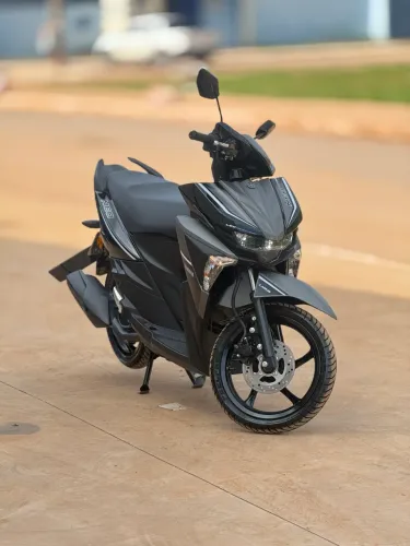 Yamaha Neo Automática c/ 4.800 km apenas. 2024