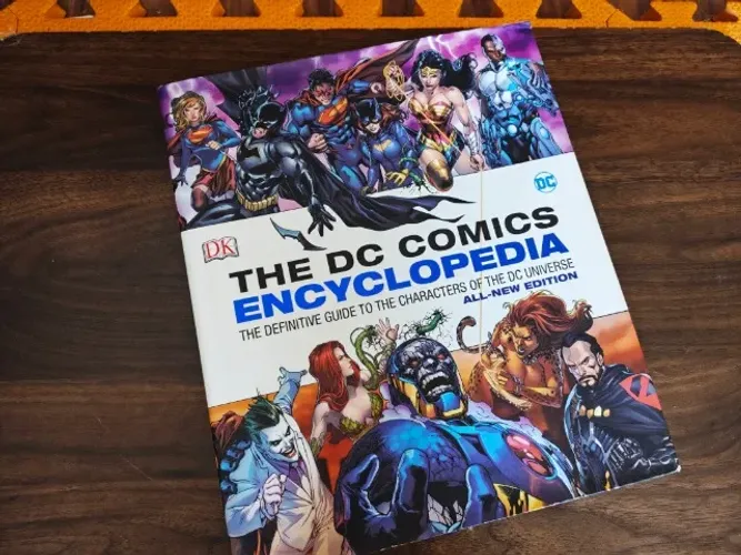 DC Comics Encyclopedia All-New Edition: The Definitive Guide to the Characters of the DC