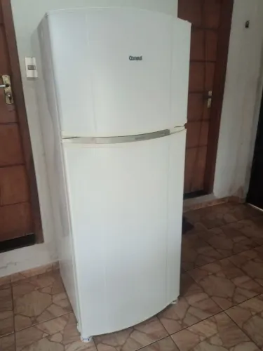 Oportunidade! Geladeira grande 407 litros .geladeira funcionando tudo perfeitamentee