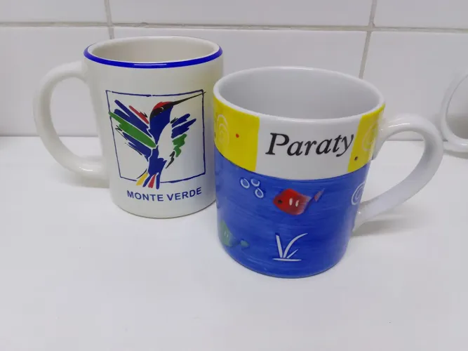 2 Canecas Novas Pintadas a Mão