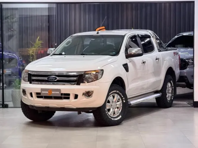 Ford Ranger XLS 2.5 16V 4X2 CD Flex 2014