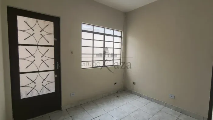 Casa/Padrão - Residencial - No bairro Vila Formosa