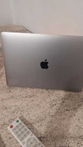 MacBook Pro 14.1,  2 ThunderBolt