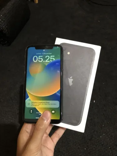 Promoção IPHONE 11 nunca aberto ?
