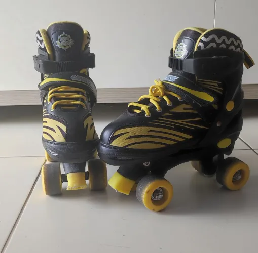 Patins 4 rodas ajustável