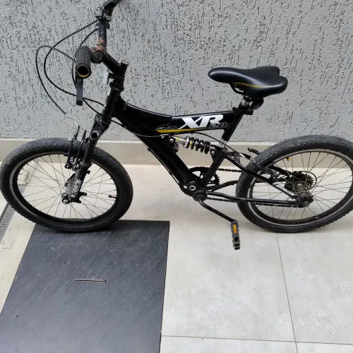Bicicleta Aro 20" XR suspensão