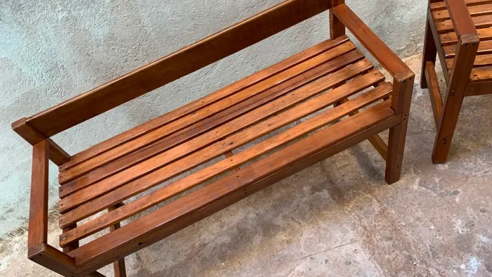 Banco de madeira 1,20 cm