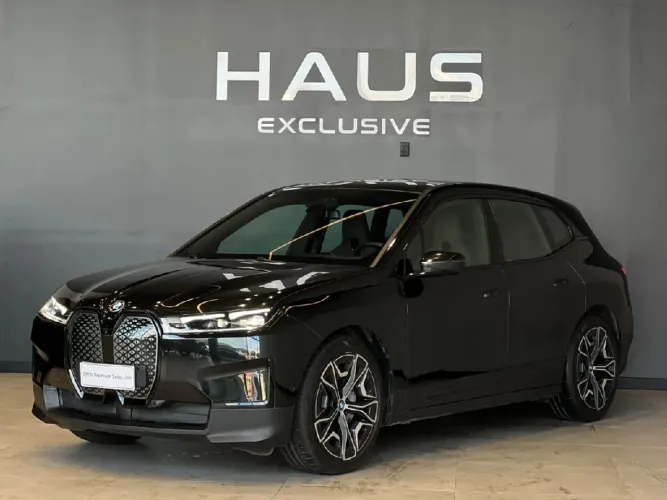 BMW IX XDrive 40 Aut. (elétrico) 2024