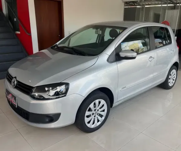 Volkswagen Fox 1.0 MI Total Flex 8V 5P 2014