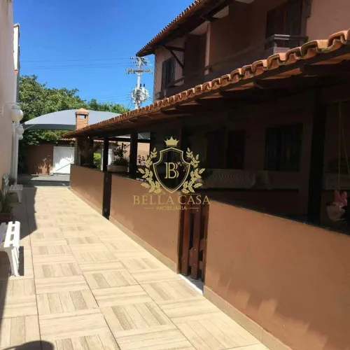 Casa com 2 quartos, churrasqueira e vaga à venda Palmeiras, Cabo Frio/RJ