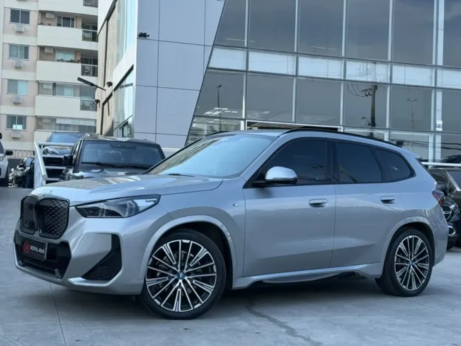 BMW IX1 Xdrive 30 M Sport (elétrico) 2026