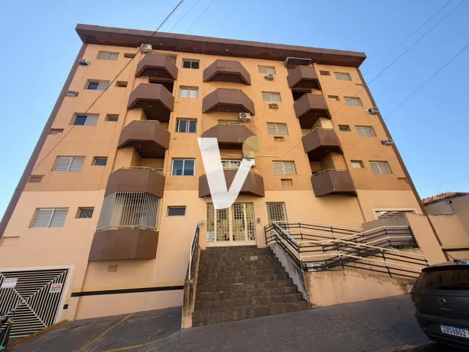 Apartamento para Locação em Presidente Prudente, Jardim Bongiovani, 2 dormitórios, 1 banhe