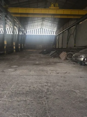 Imóvel para aluguel com 750 metros quadrados em Remédios - Osasco - SP