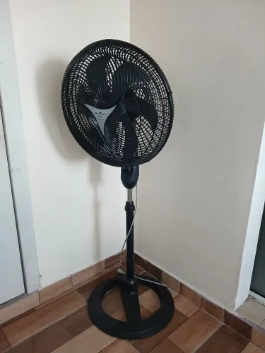 Ventilador Britânia Turbo - Muito Novo -
