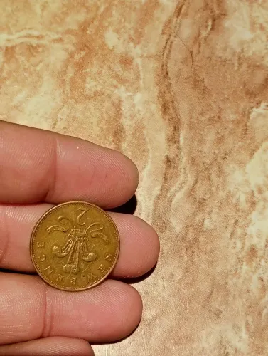 Moedas e cédulas antigas