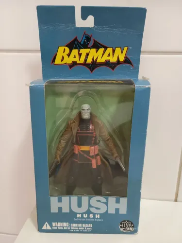 Hush (Silêncio) da série Batman Hush Series 1, produzida pela DC Direct. Novo