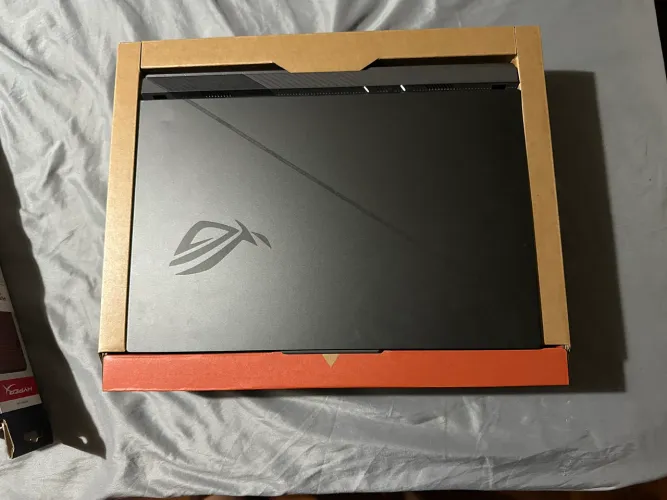 Notebook Gamer ASUS ROG Strix G16 i9 RTX 4060 32GB DDR5 SSD 1.5TB + Kit Gamer Completo
