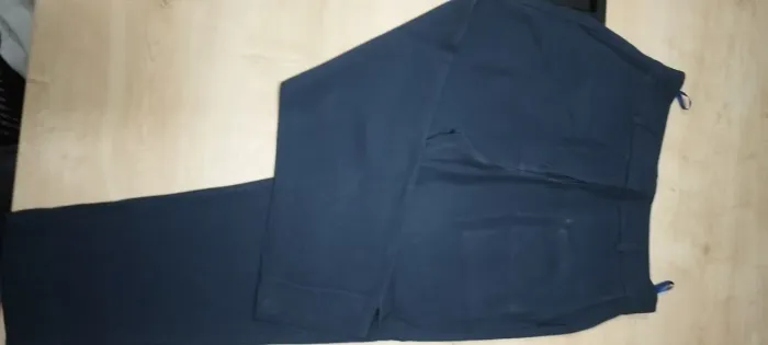 Roupas novas e seminovas