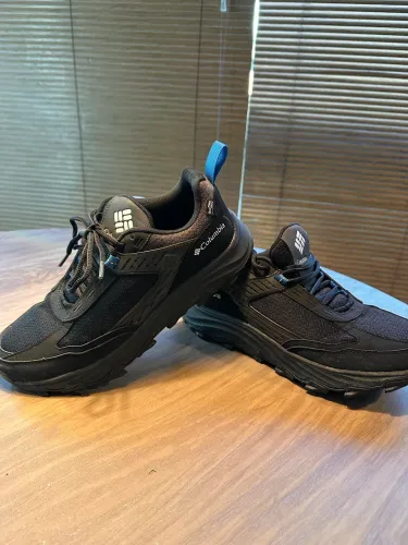 tênis columbia hatana max outdry preto 40 ? columbia