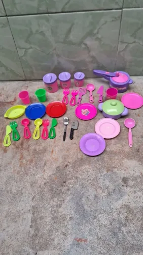 Kit brinquedos cozinha infantil 29 pecas ótimo estado 