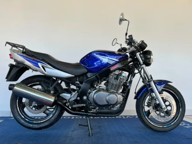 SUZUKI GS 500E 2009