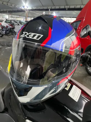 Capacete X11 REVO