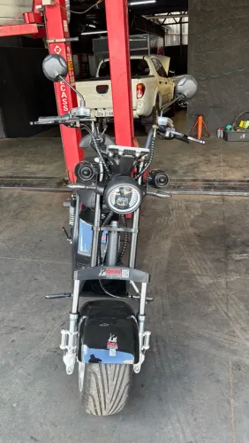 Scooter elétrica X15 1000W