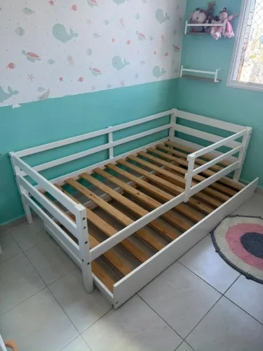 Cama infantil/solteiro